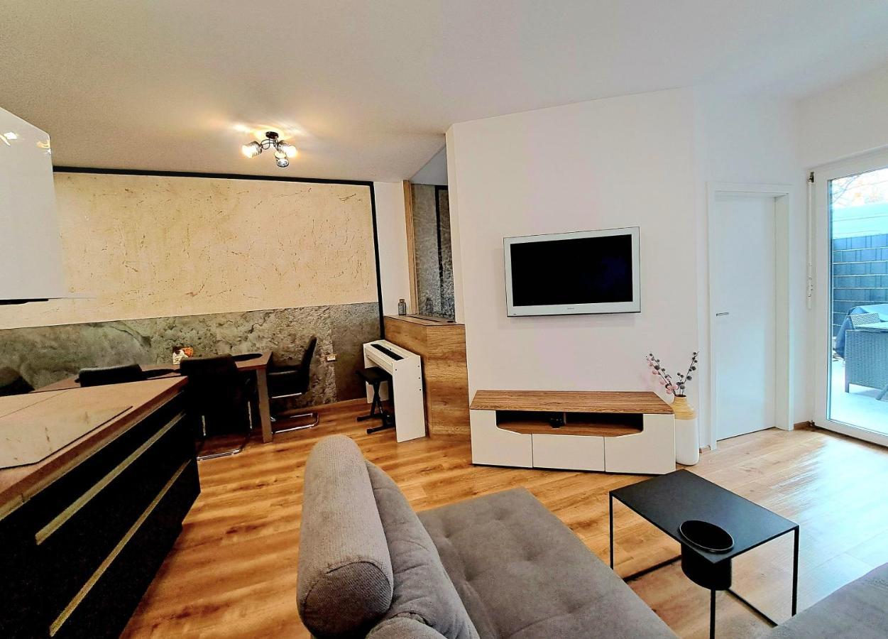 Stunning New Apartment With Free Parking Near City Centre Laibach Exterior foto